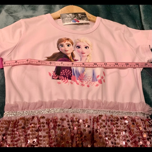 Frozen Dresses Size 6-7 - Picture 8 of 11